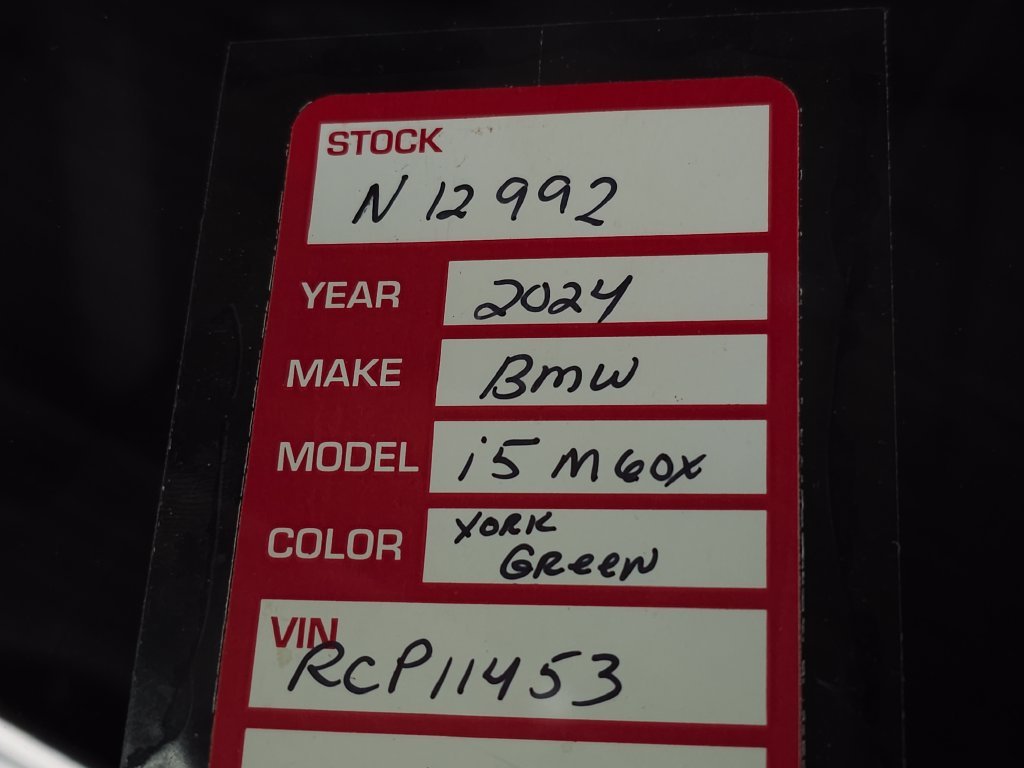 Used 2024 Green Metallic BMW M60 image 42