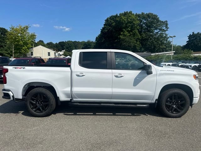 New 2026 Summit White Chevrolet RST image 6