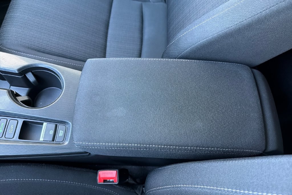Used 2024 Rallye Red Honda LX image 25