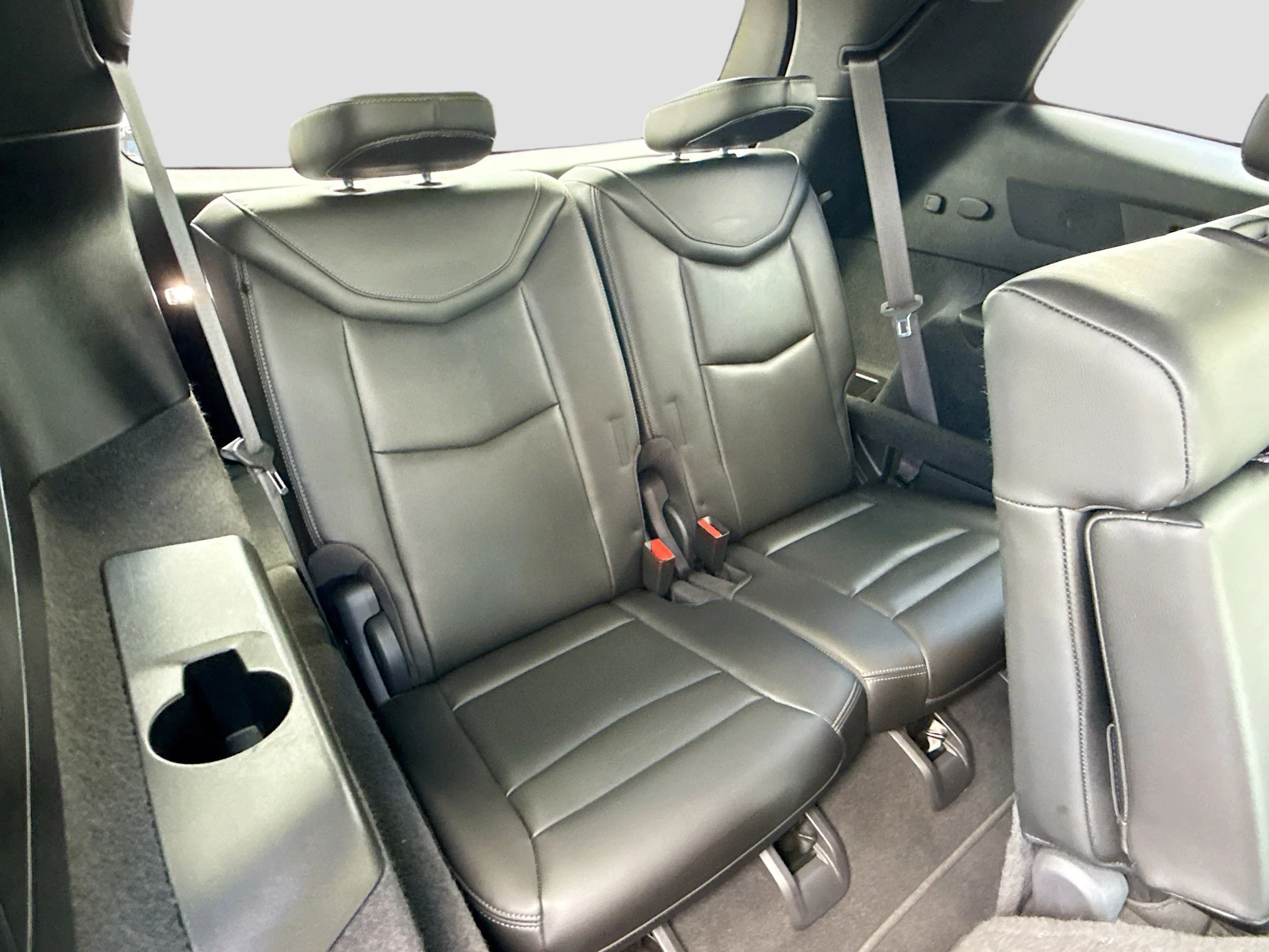 Used 2024 Argent Silver Metallic Cadillac FWD Premium Luxury image 22