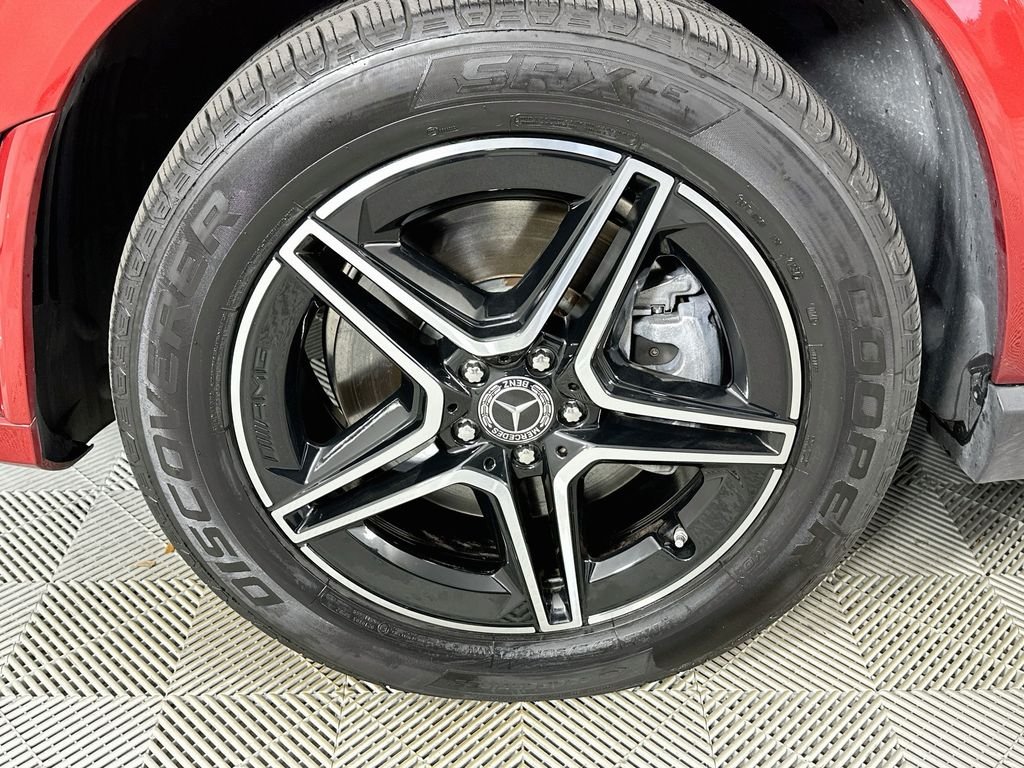 Certified Used 2022 Red Mercedes-Benz GLE 450 image 32