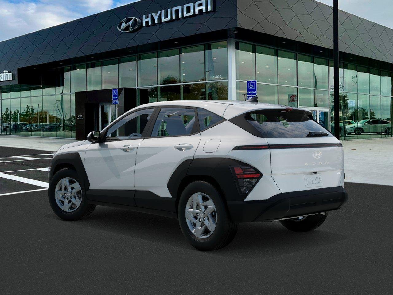 New 2027 Atlas White Hyundai SE AWD image 5