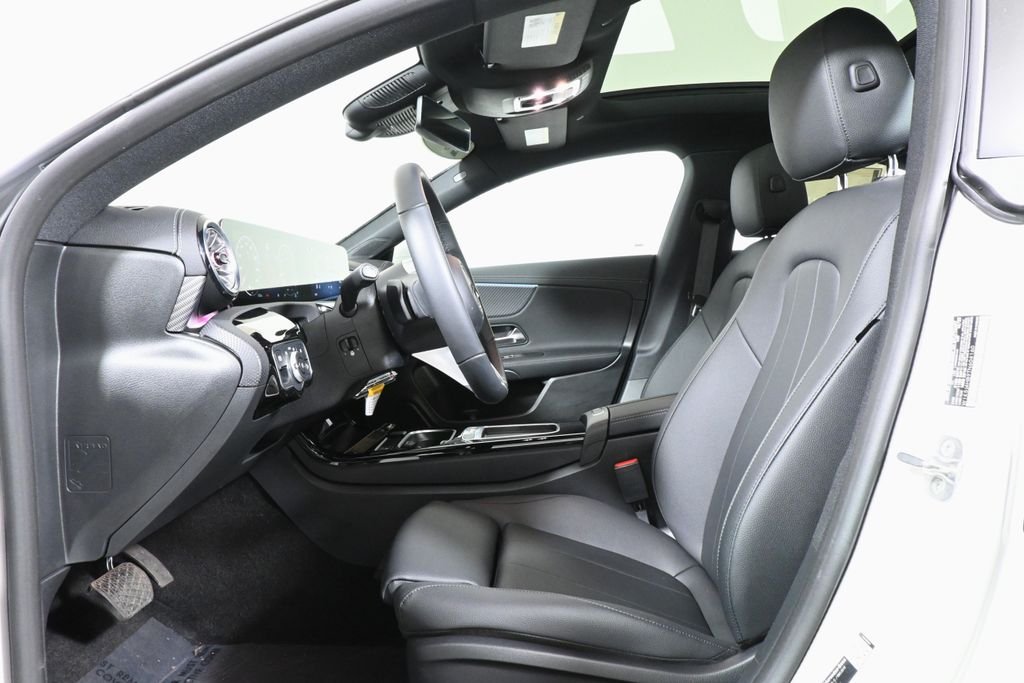 Certified Used 2026 Polar White Mercedes-Benz CLA 250 image 3
