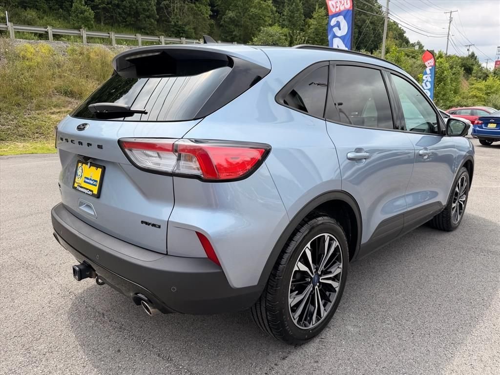 Used 2022 Blue Ford SEL image 12