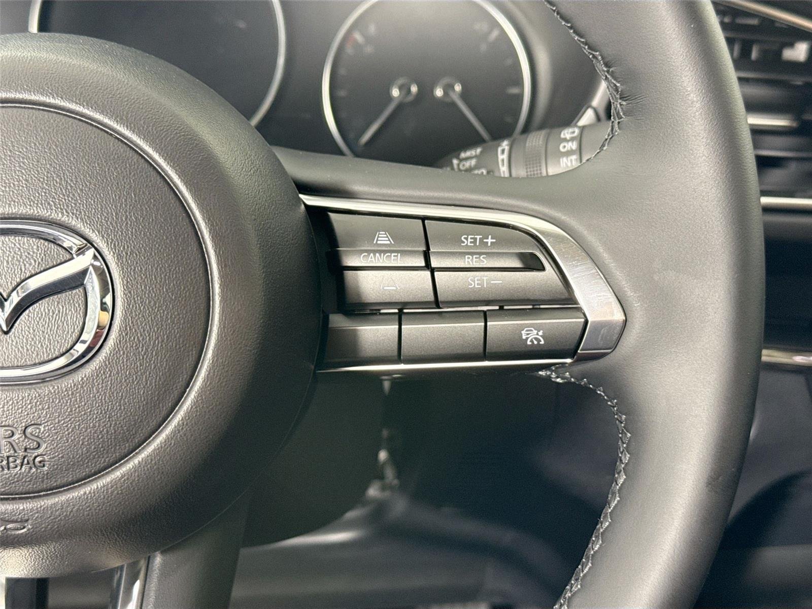 2025 Mazda CX-30 Carbon Edition - Photo 18