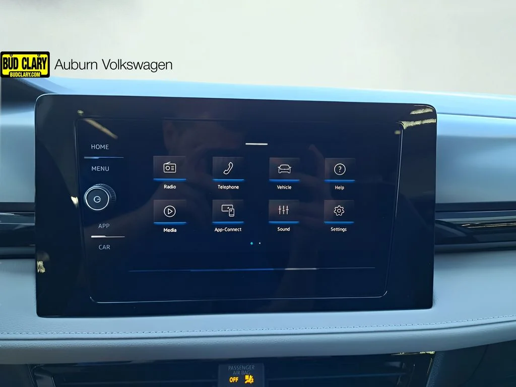 New 2025 Black Volkswagen 1.5T S image 25
