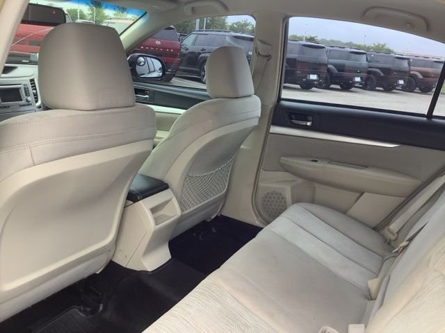 2014 Subaru Legacy 2.5i Premium - Photo 20