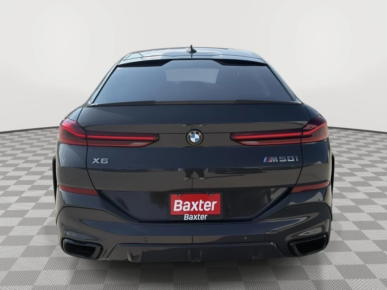 Used 2023 Gray BMW M50i image 5