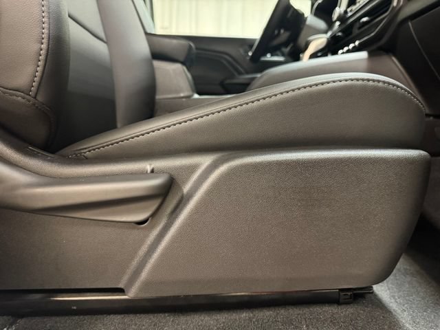 2026 Chevrolet Colorado LT - Photo 39