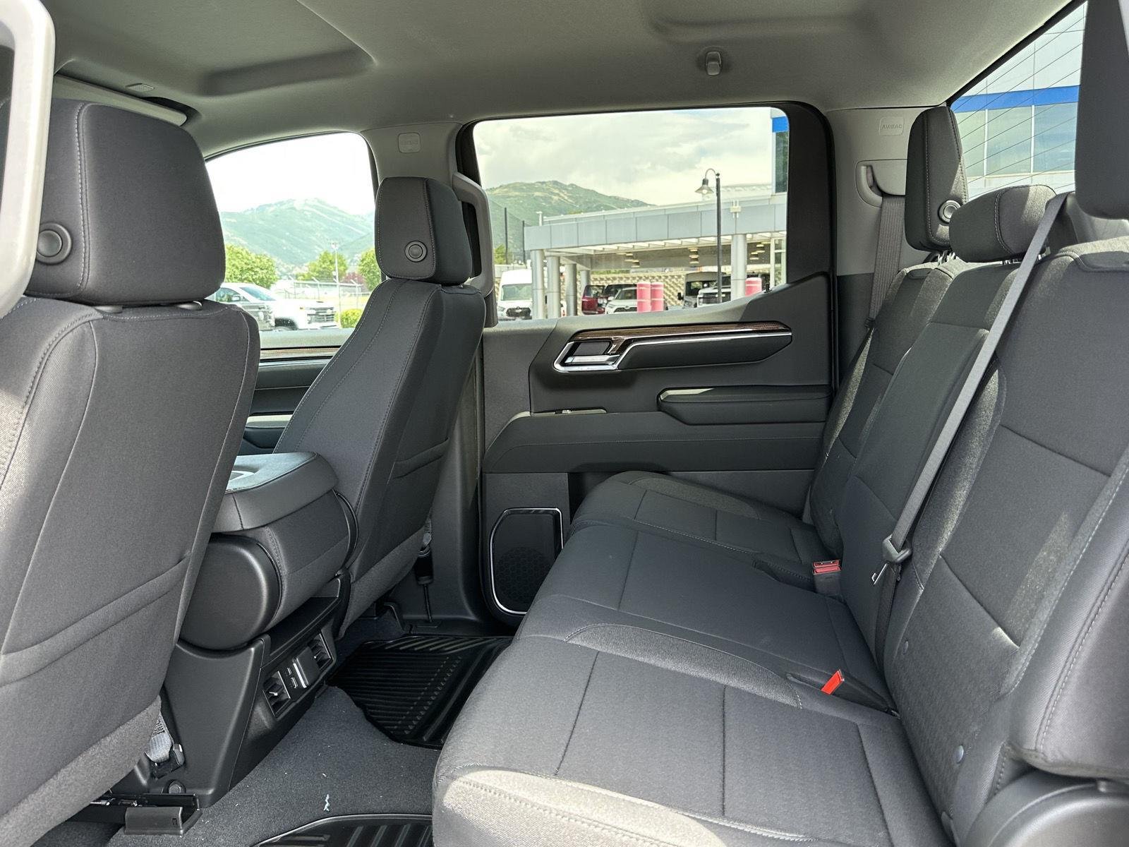 2026 Chevrolet Silverado 1500 LT - Photo 21