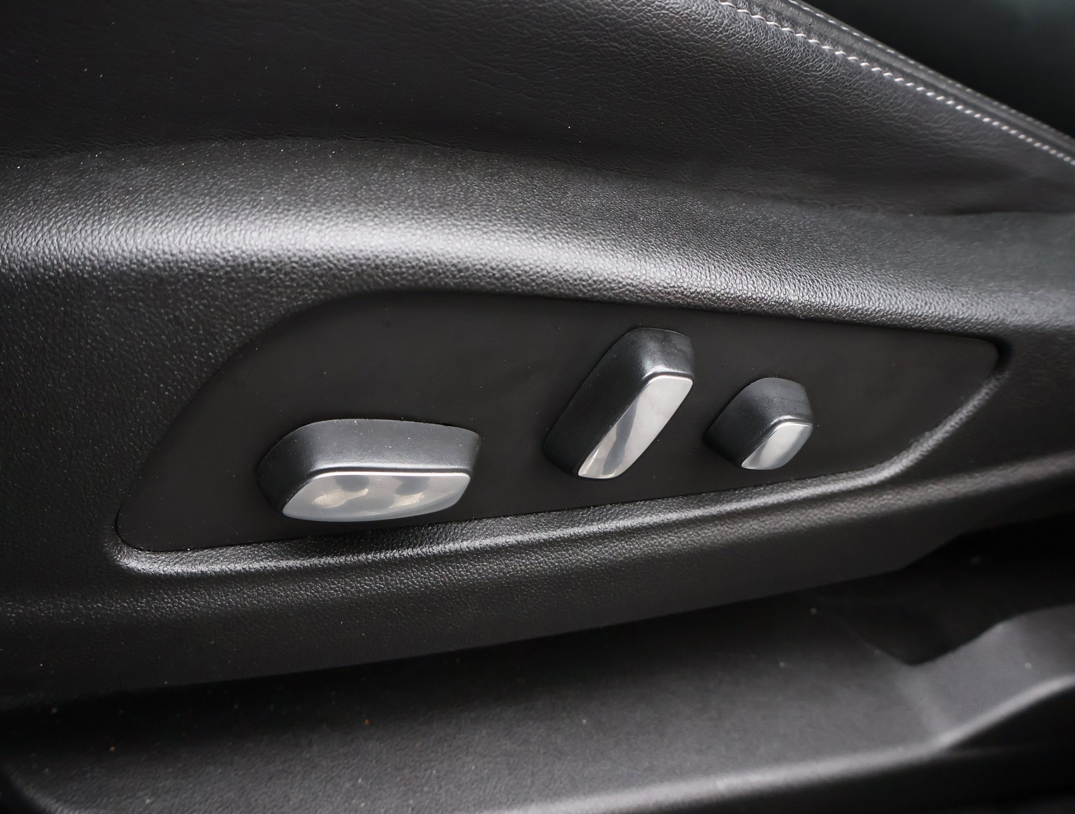 2024 Cadillac XT6 Sport - Photo 11