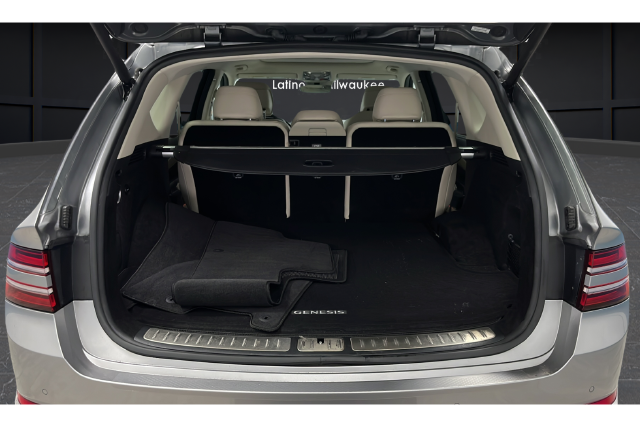 Used 2022 Savile Silver Genesis 2.5T image 27