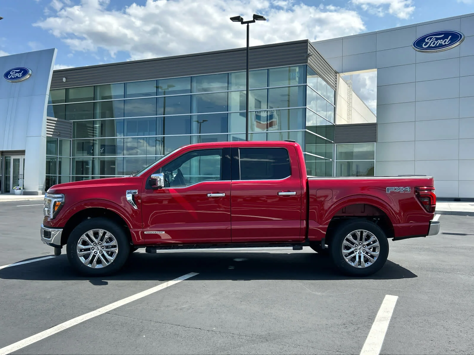 2025 Ford F-150 Lariat - Photo 12