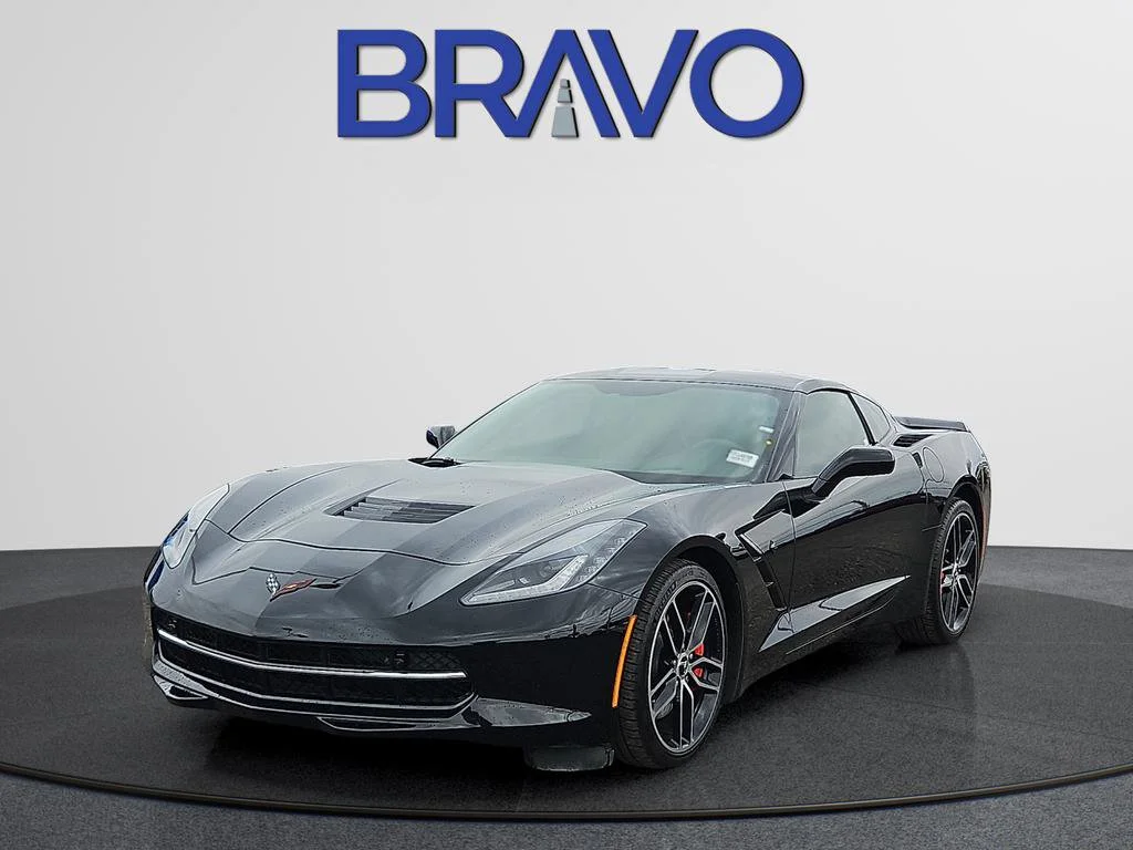 2017 Chevrolet Corvette Stingray Coupe 2LT w/Z51's photo