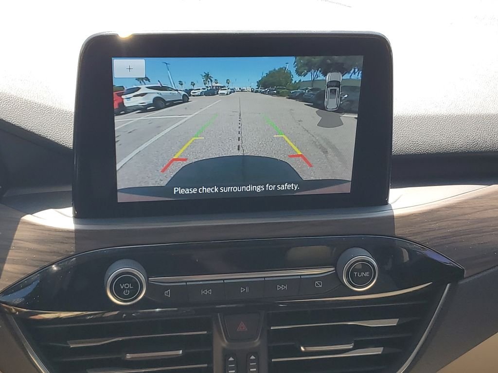 2020 Ford Escape Titanium - Photo 18