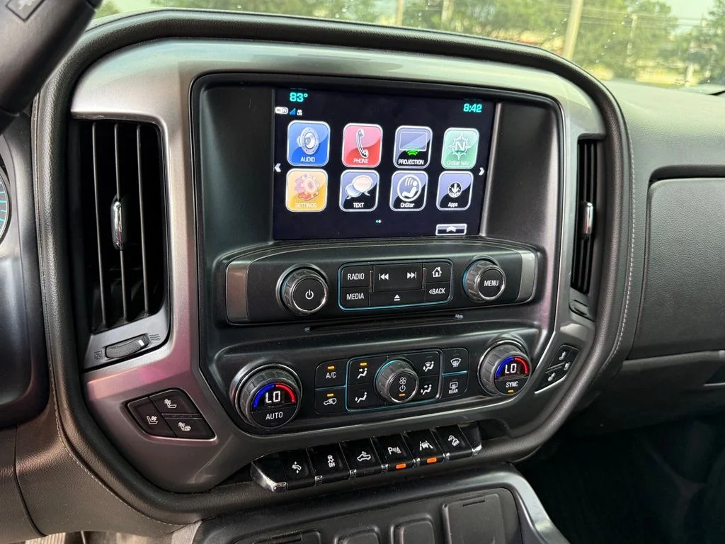 Used 2018 Blue Chevrolet LTZ image 22