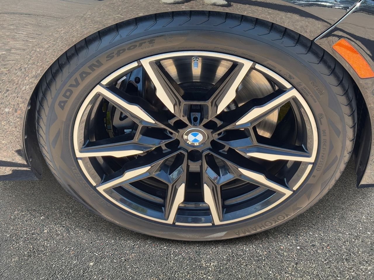 2024 BMW 8 Series M850i - Photo 7