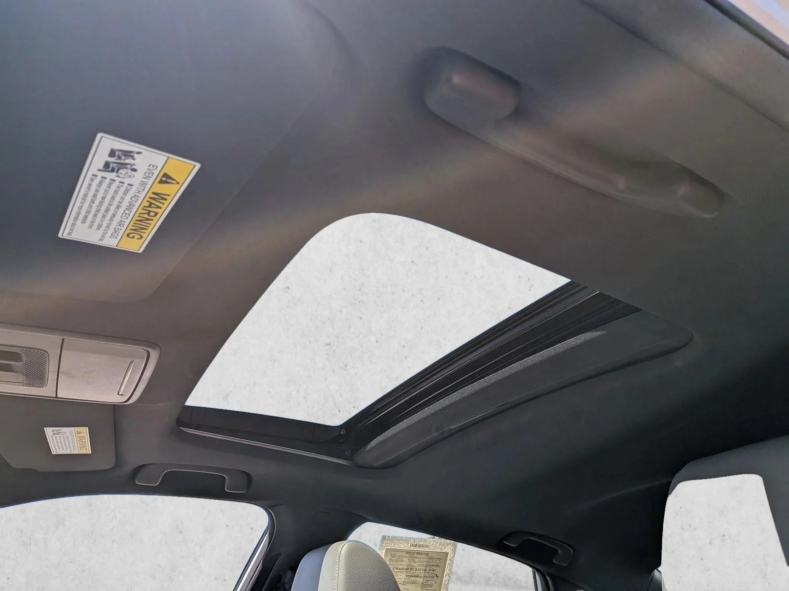 Used 2025 Platinum White Pearl Honda Sport Touring image 16