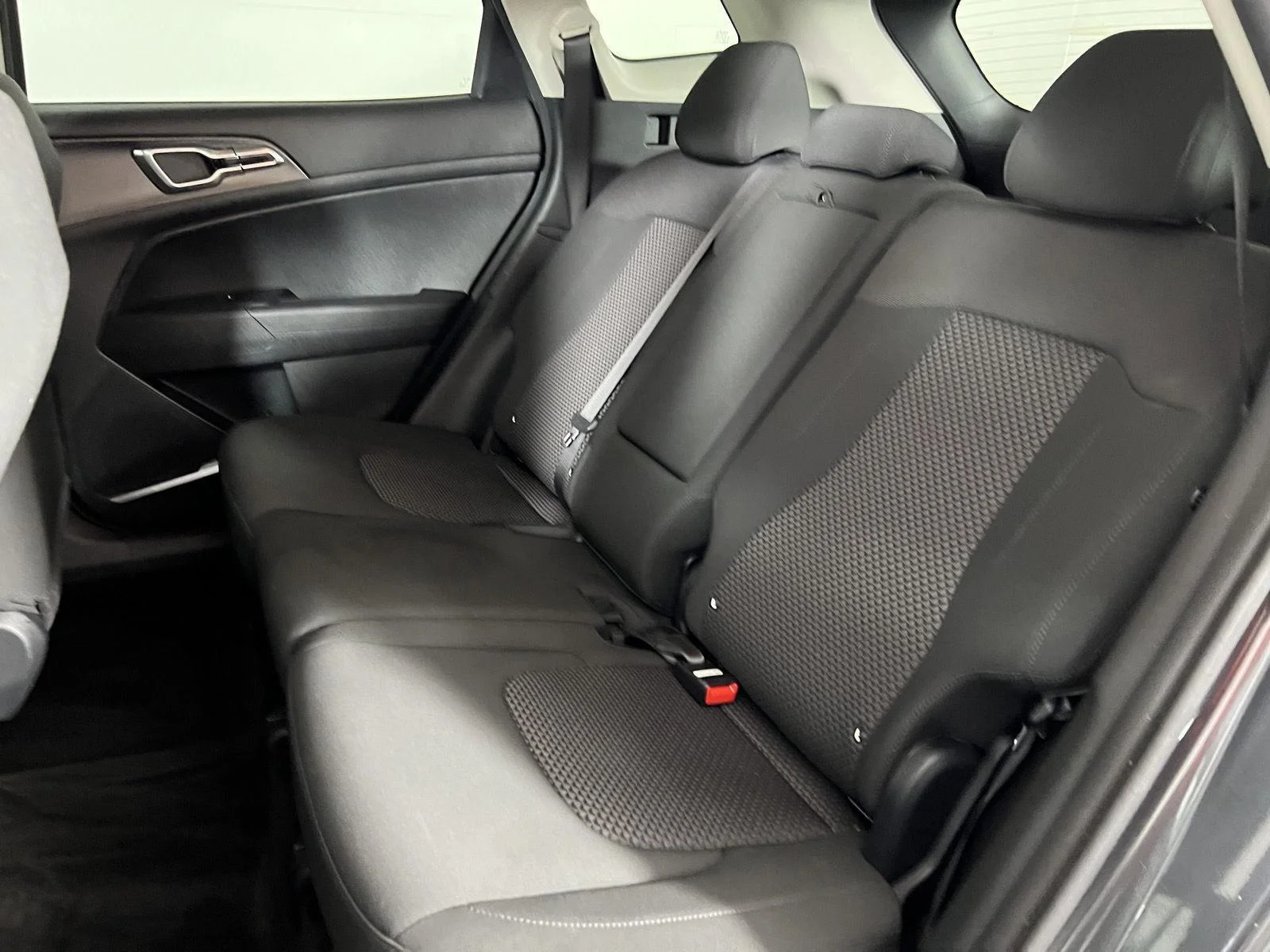 Used 2024 Gy Kia LX image 4