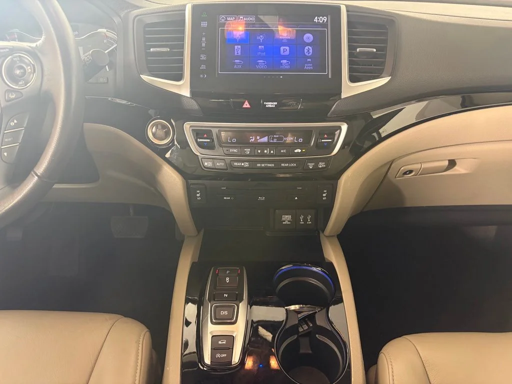 Used 2016 Honda Pilot Touring with VIN 5FNYF6H94GB047762 for sale in Elk River, Minnesota