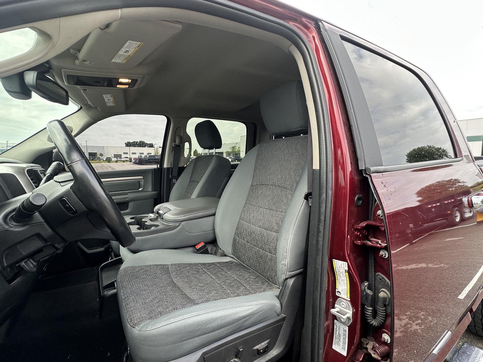 Used 2017 Delmonico Red Pearlcoat Ram Big Horn image 11