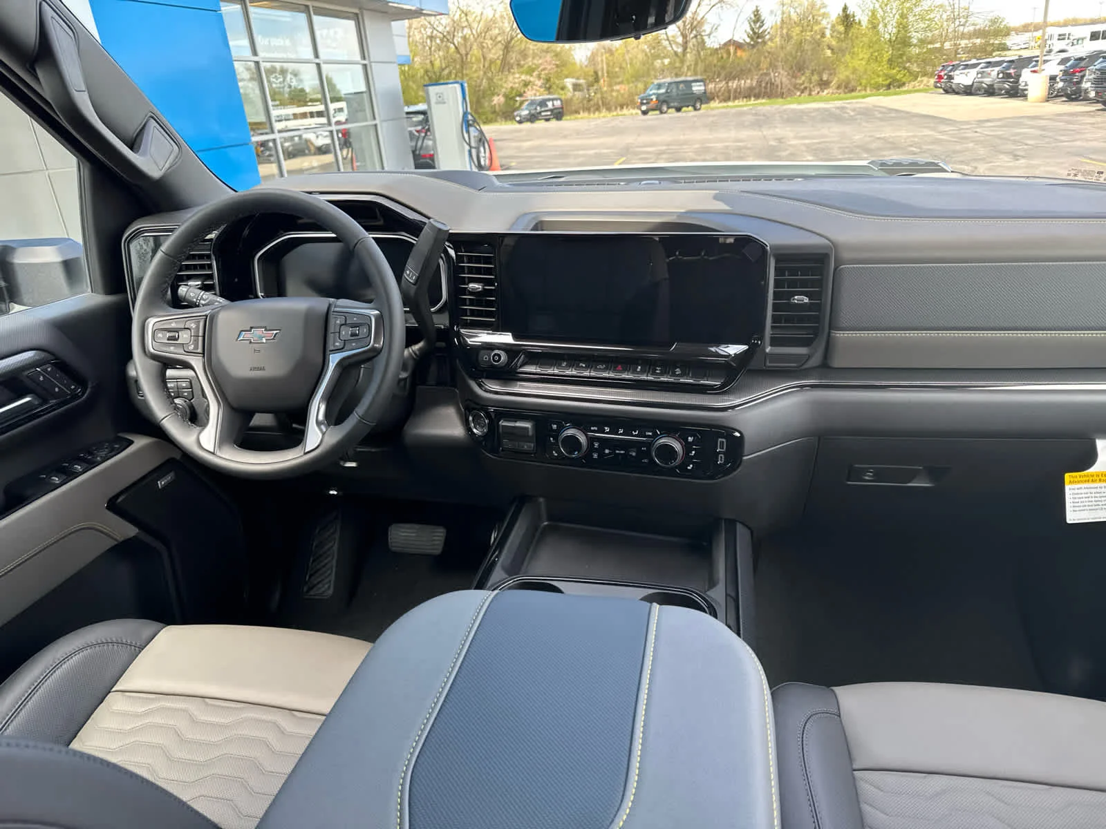 2026 Chevrolet Silverado 2500HD ZR2 - Photo 6