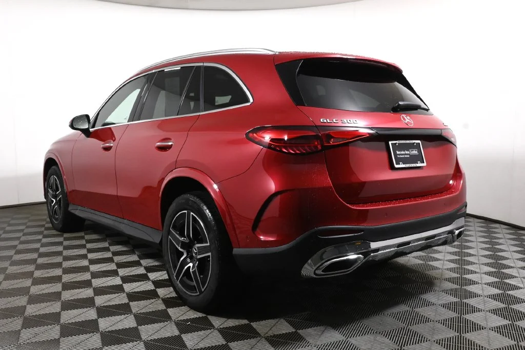 Certified Used 2026 Red Mercedes-Benz GLC 300 image 5