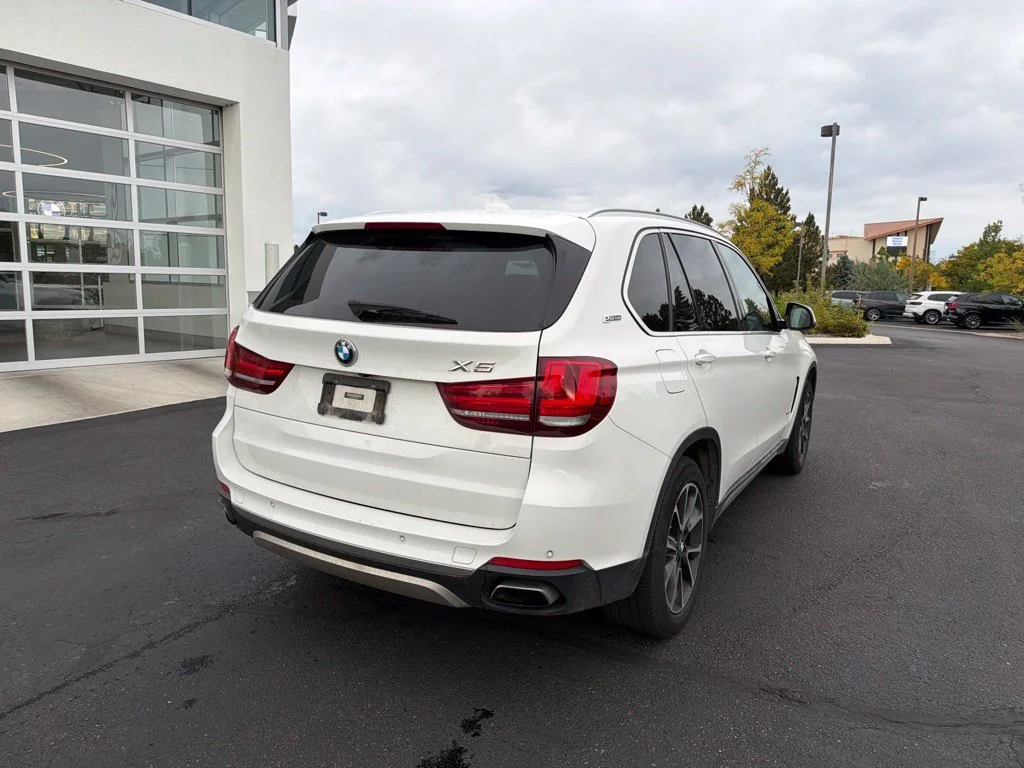 Used 2017 White BMW xDrive40e image 5