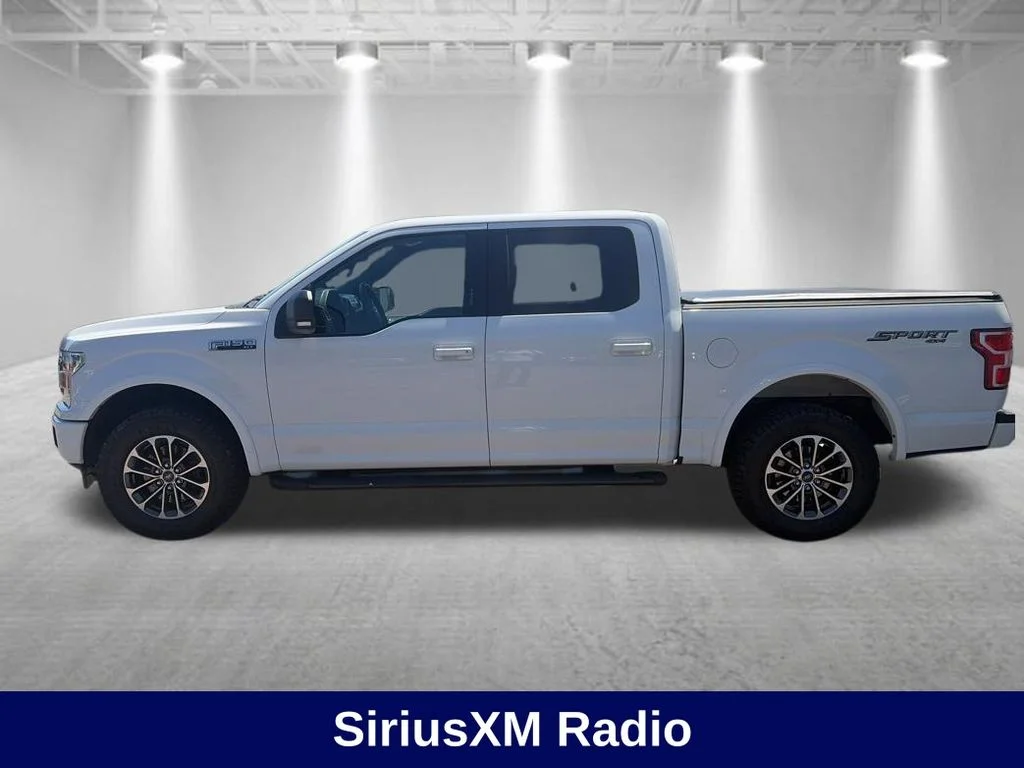 Certified Used 2020 Oxford White Ford XLT image 3