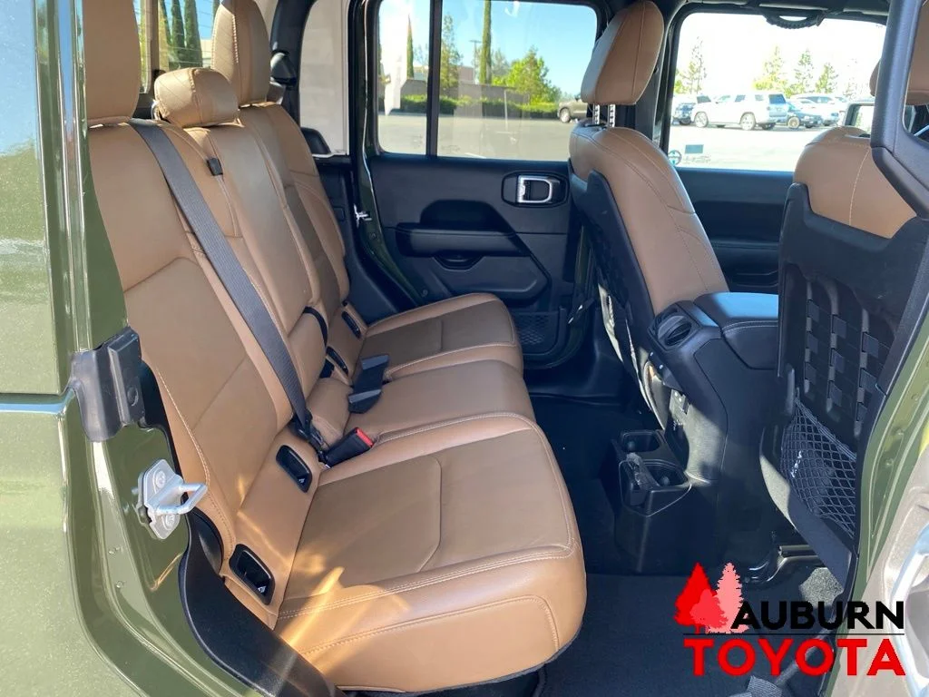 Used 2021 Green Jeep Rubicon image 19
