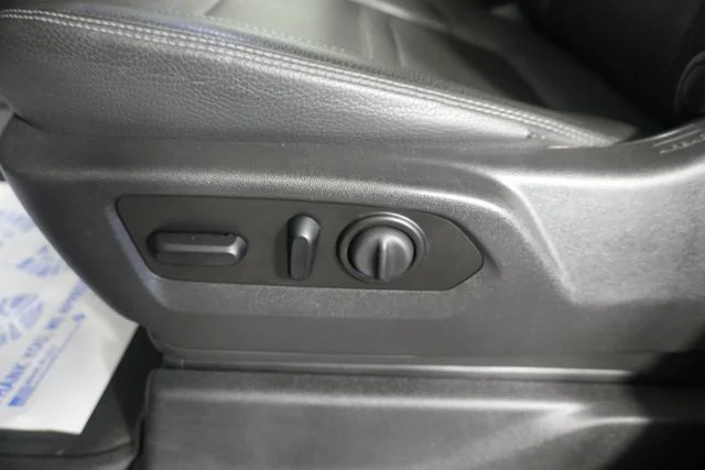 Certified Used 2020 Carbon Black Metallic GMC Denali image 23