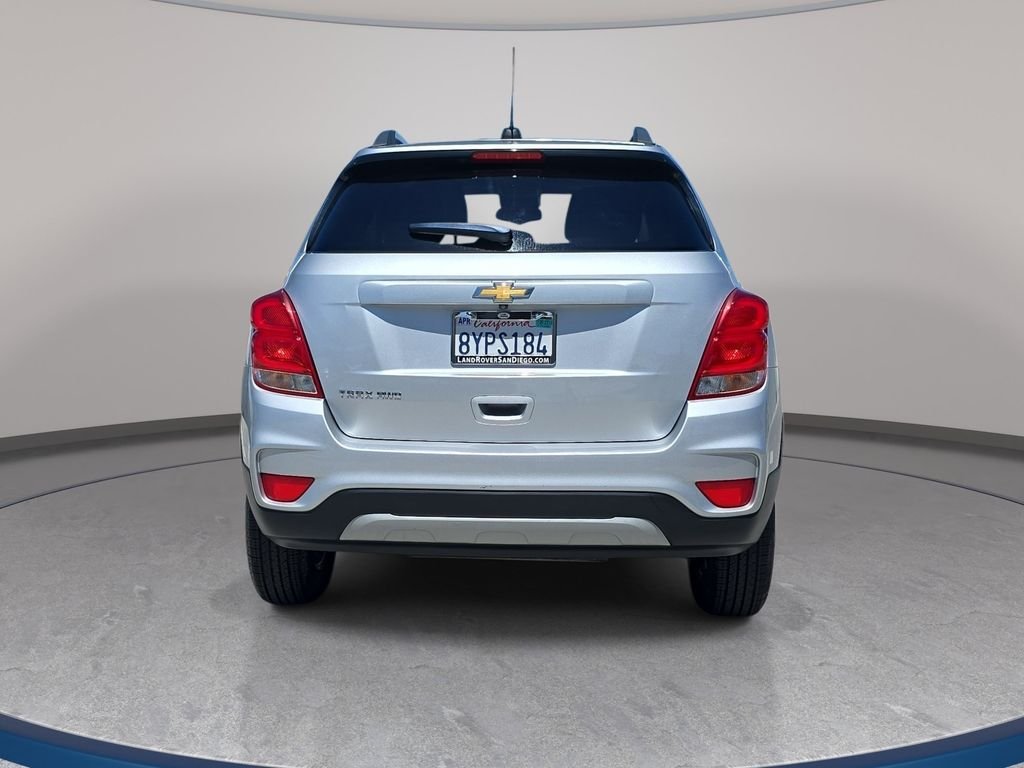 Used 2021 Silver Chevrolet LT image 7
