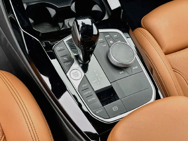 Used 2023 Black BMW sDrive30i image 17