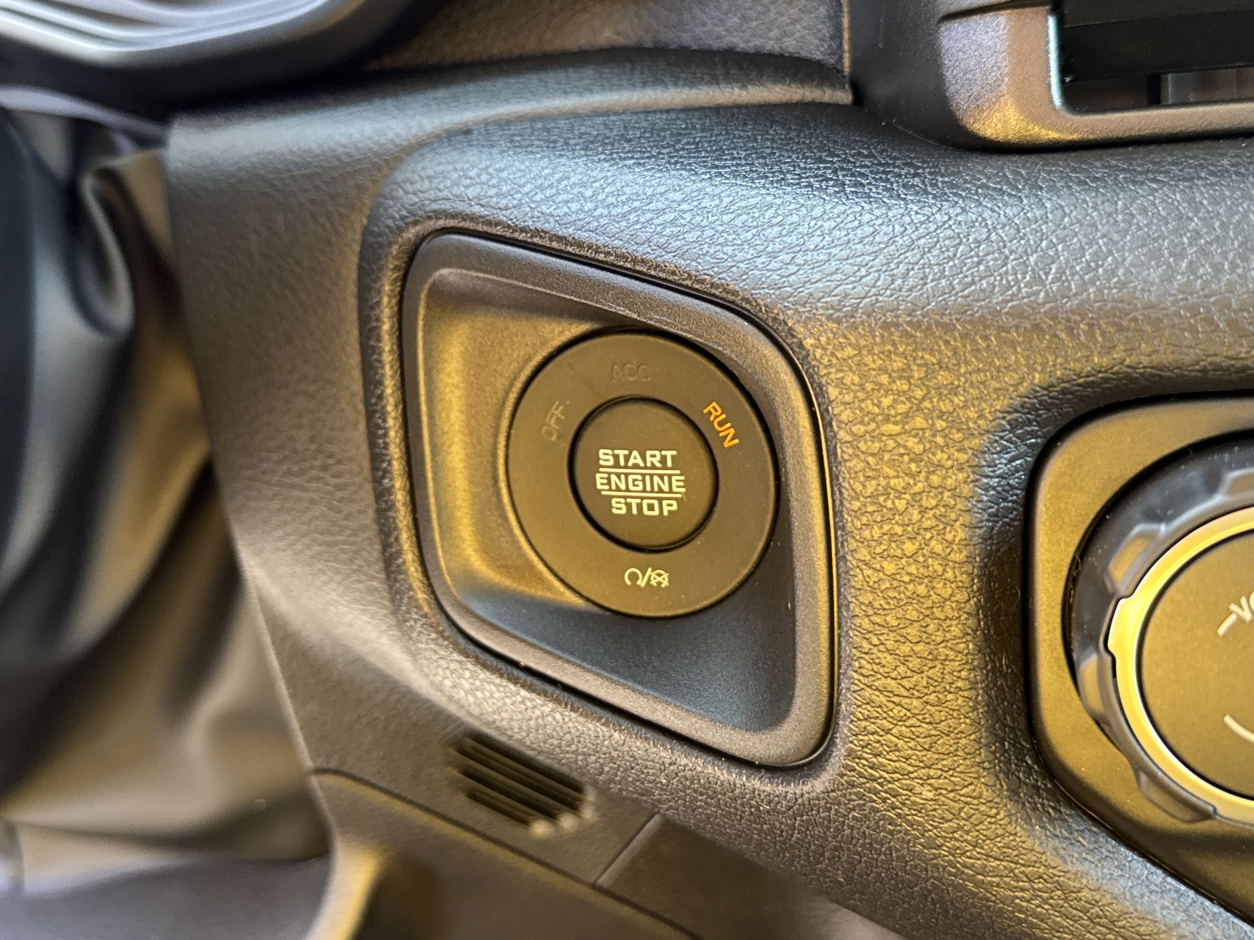 New 2026 41 Jeep Sport S image 33