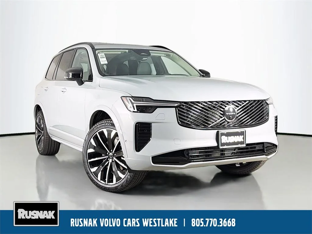 2026 Volvo XC90 B6 Ultra Dark 6-Seater 4WD's photo