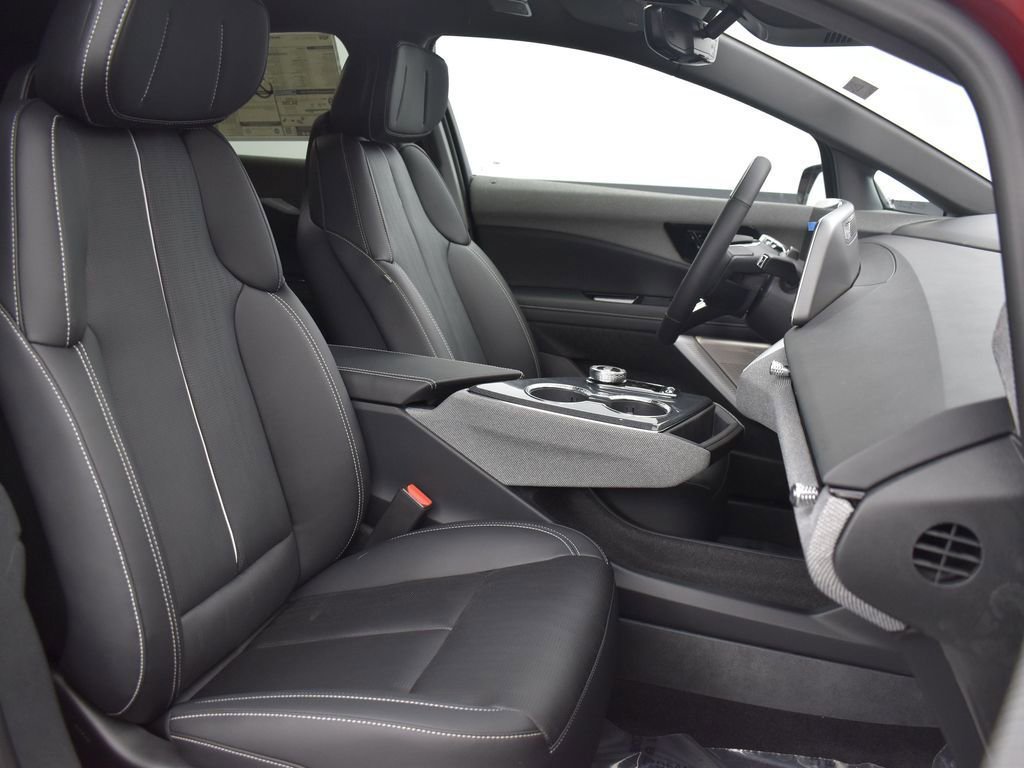 2026 CADILLAC OPTIQ - Image 34