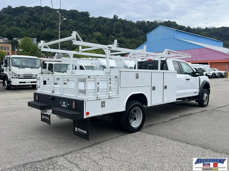 New 2026 Oxford White Ford F-550® XL image 6