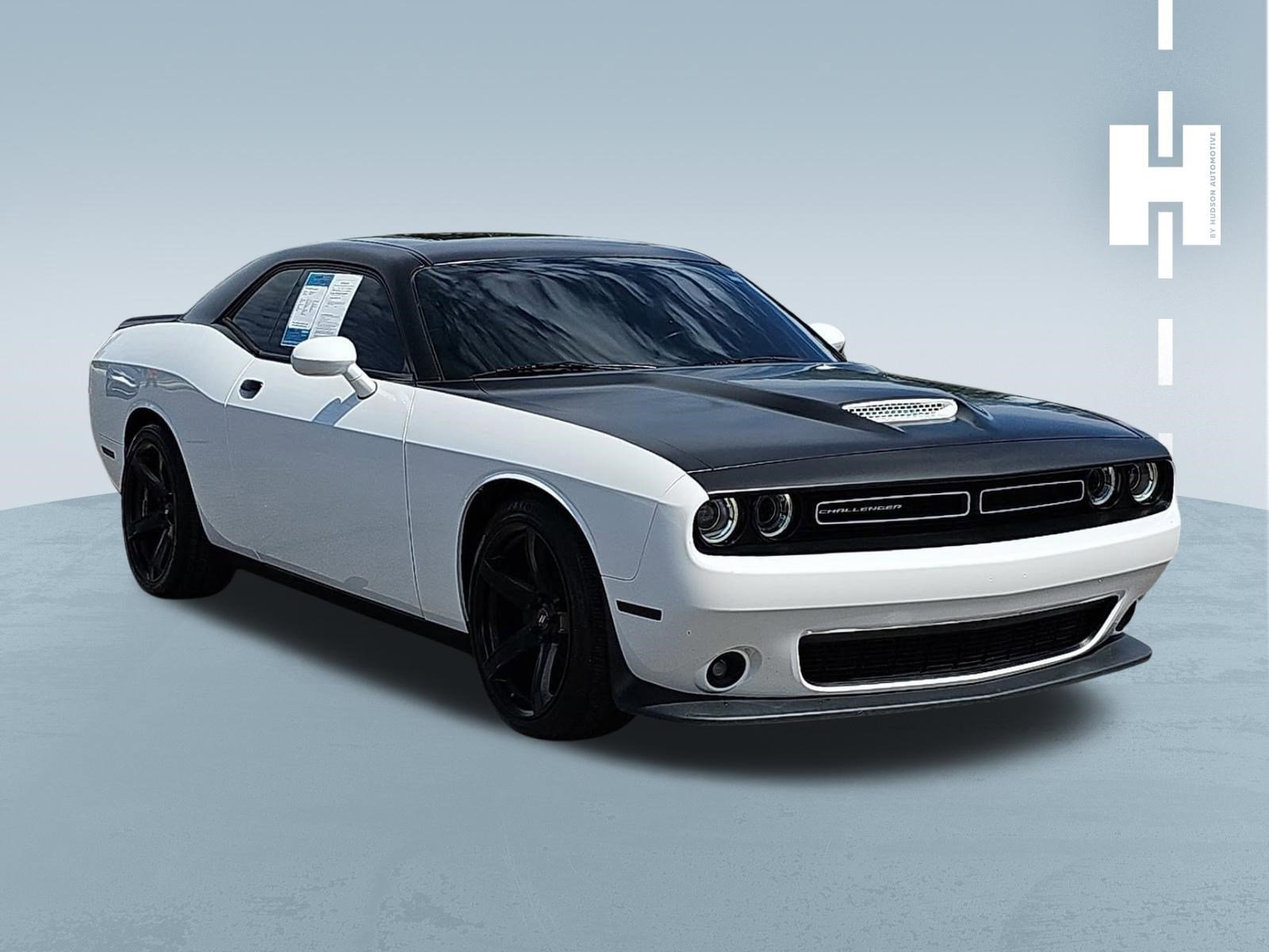 2019 Dodge Challenger R/T Plus's photo