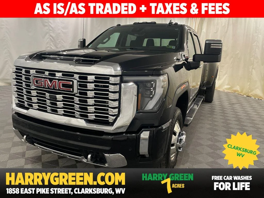 2024 GMC Sierra 4WD Crew Cab Long Box DRW Denali's photo