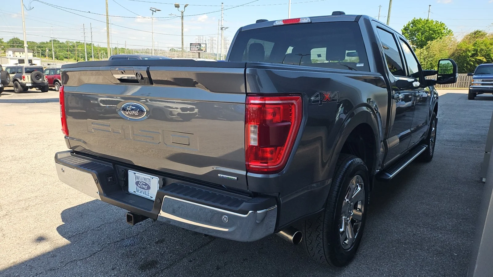 Used 2023 Gray Ford XLT image 5