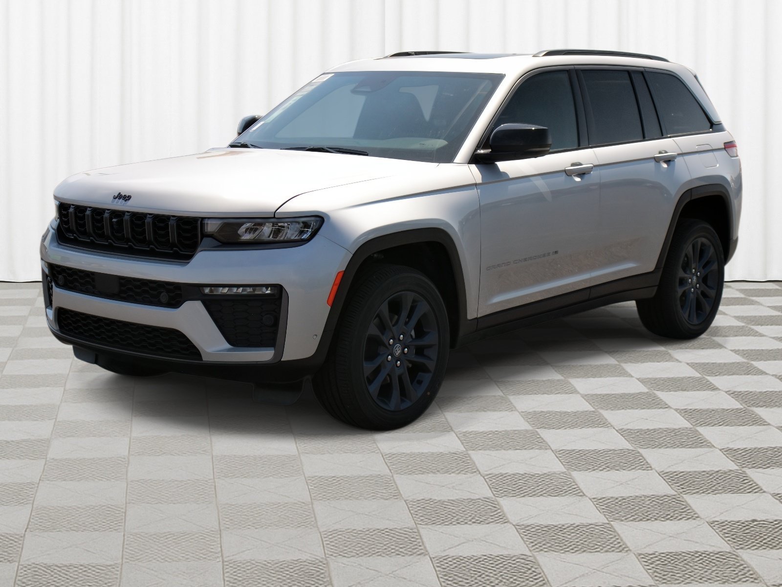 New 2026 Silver Zynith Jeep 85th Anniversary Edition image 35