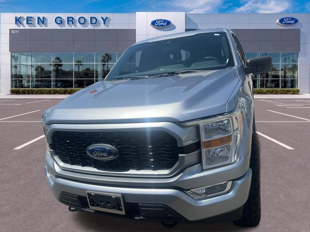 Used 2021 Silver Ford XL image 3