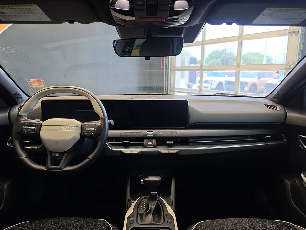 Certified Used 2025 Gray Kia GT-Line image 18