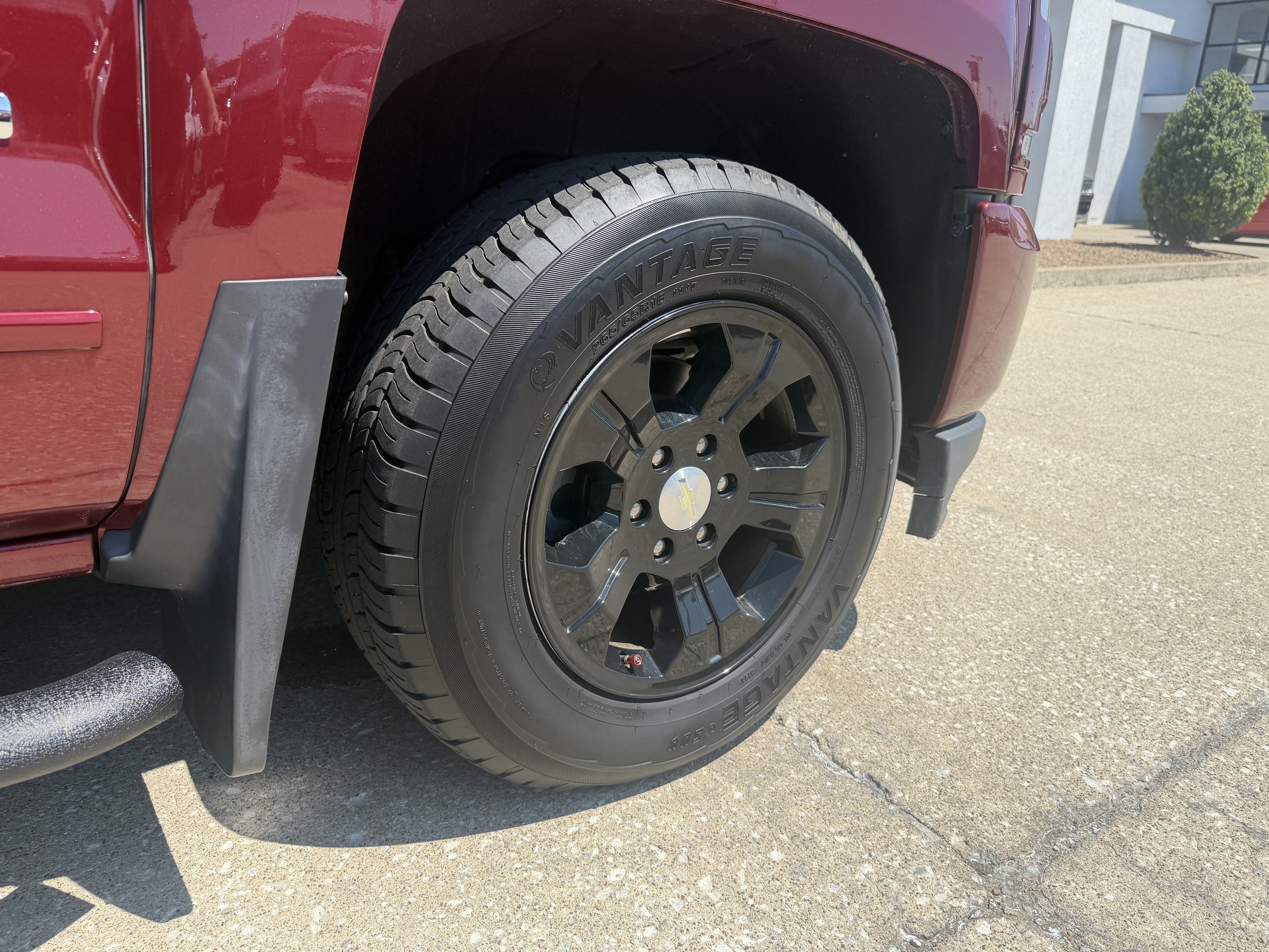 Used 2017 Siren Red Tintcoat Chevrolet LT image 22