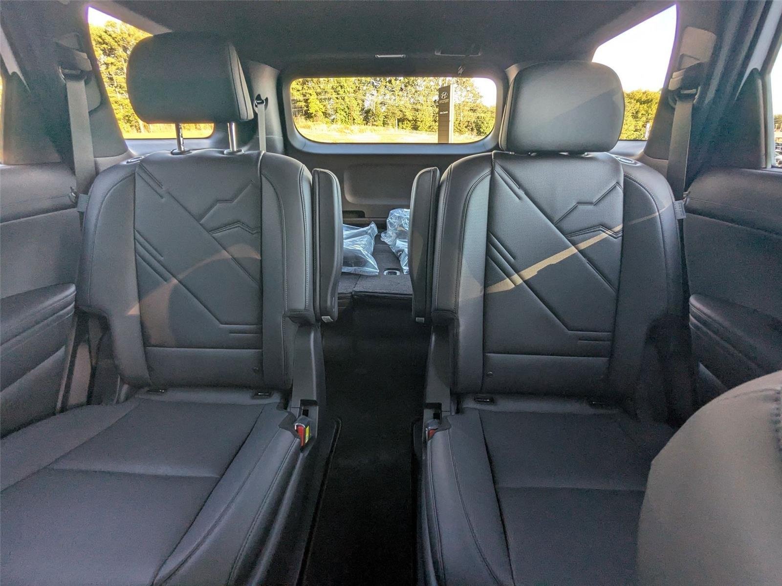 New 2026 Creamy White Pearl Hyundai XRT Pro image 20