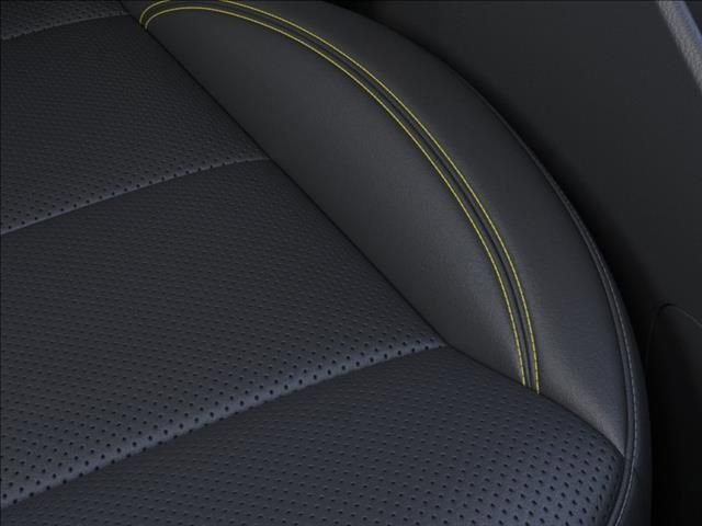 New 2026 Summit White Chevrolet ACTIV image 21