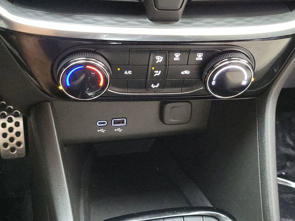 2024 Buick Encore GX Sport Touring - Photo 14