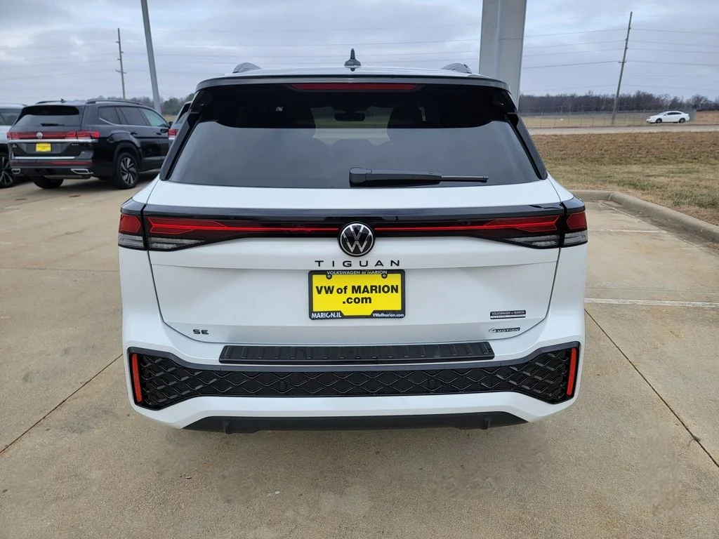 New 2026 White Volkswagen 2.0T SE R-Line Black image 17