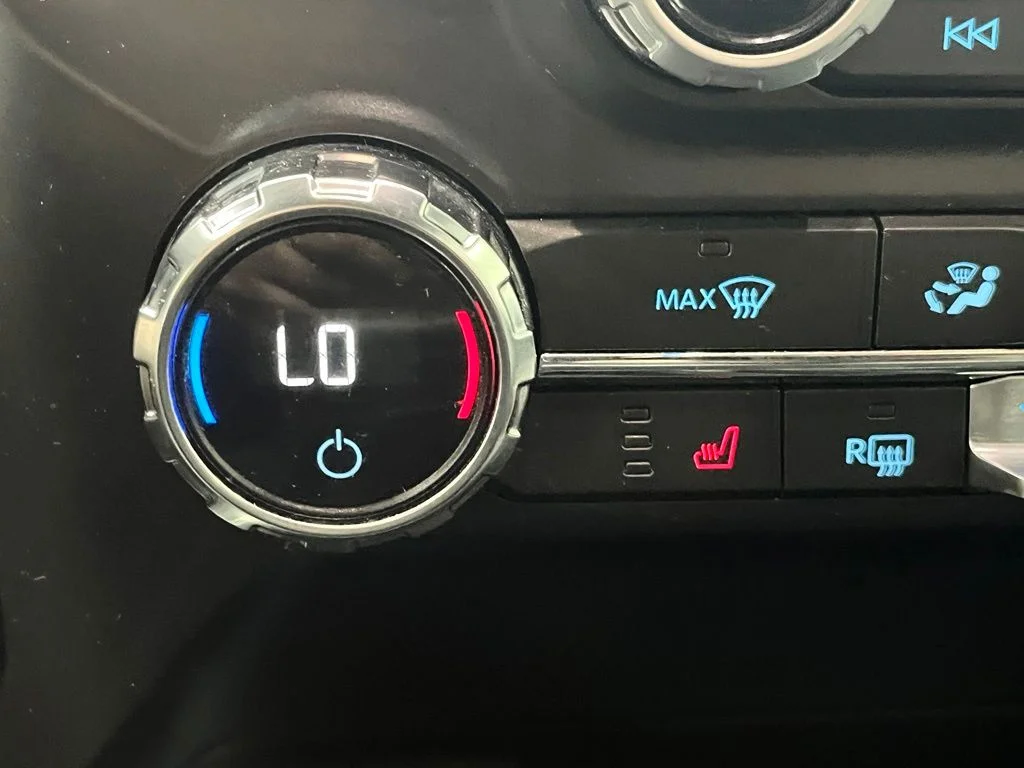 Used 2021  Ford XLT image 6