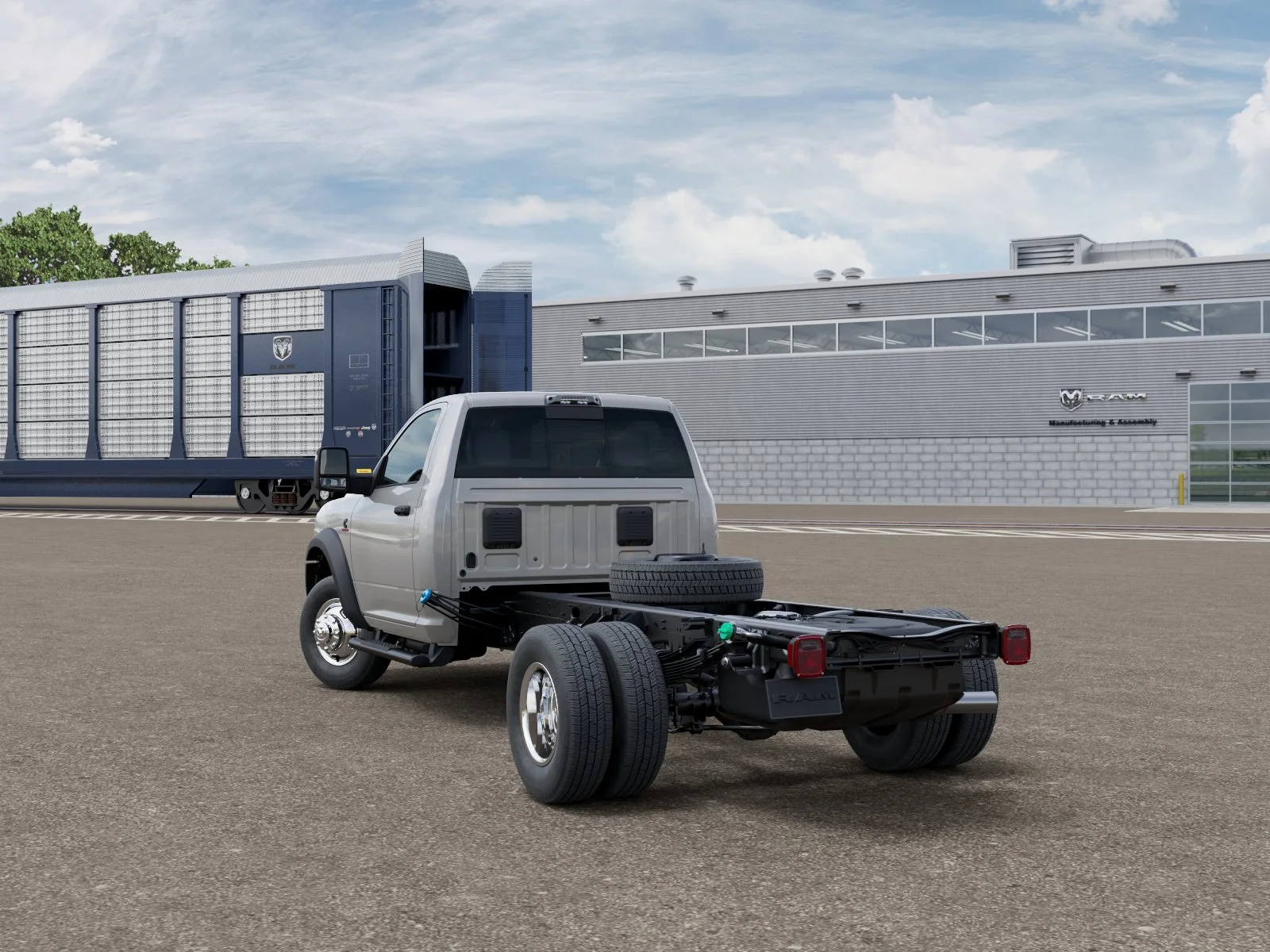 New 2026 Silver-Zynith Exterior Paint RAM Tradesman image 5